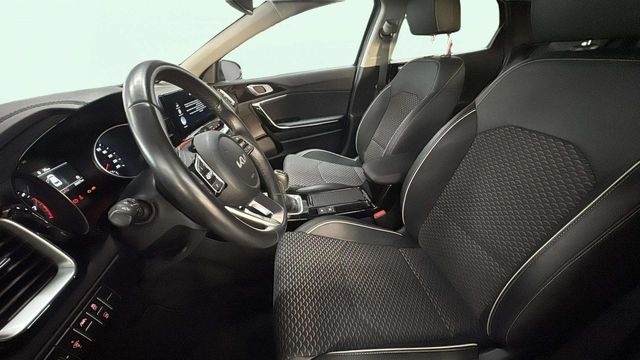 KiaXCeed 1.0 T-GDi Business 74 kW (100 CV) Vehículo usado en Barcelona - 10