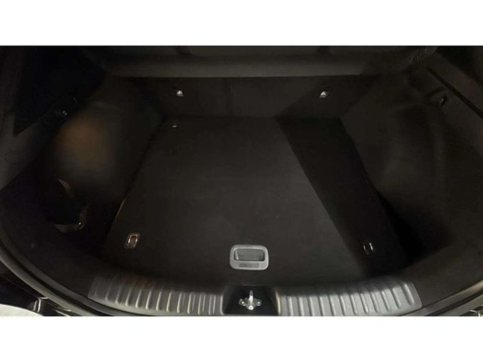 KiaXCeed 1.0 T-GDi Business 74 kW (100 CV) Vehículo usado en Barcelona - 16 KiaXCeed 1.0 T-GDi Business 74 kW (100 CV) Vehículo usado en Barcelona - 16