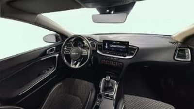 Kia XCeed 1.0 T-GDi Business 74 kW (100 CV) Kia XCeed 1.0 T-GDi Business 74 kW (100 CV)