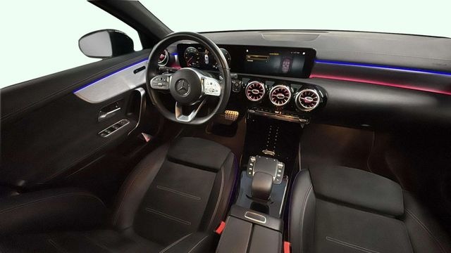 Mercedes-BenzClase A 200 d 110 kW (150 CV) Vehículo usado en Barcelona - 10