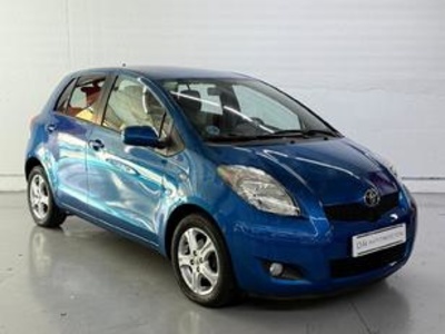 Toyota Yaris 1.3 VVT-I TS Comfortdrive 74 kW (101 CV) Toyota Yaris 1.3 VVT-I TS Comfortdrive 74 kW (101 CV)