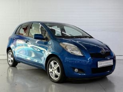 Toyota Yaris 1.3 VVT-I TS Comfortdrive 74 kW (101 CV) Toyota Yaris 1.3 VVT-I TS Comfortdrive 74 kW (101 CV)