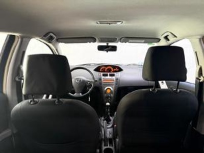 Toyota Yaris 1.3 VVT-I TS Comfortdrive 74 kW (101 CV) Toyota Yaris 1.3 VVT-I TS Comfortdrive 74 kW (101 CV)