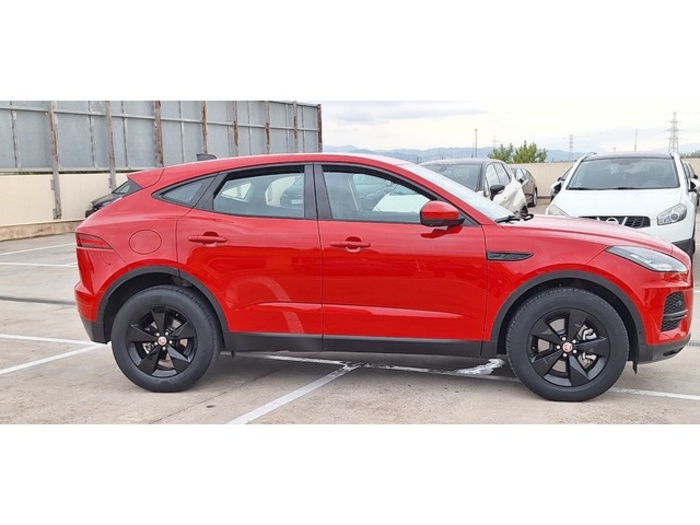 JaguarE-PACE 2.0D R-Dynamic S 4WD Auto 120 kW (163 CV) Vehículo usado en Barcelona - 5 JaguarE-PACE 2.0D R-Dynamic S 4WD Auto 120 kW (163 CV) Vehículo usado en Barcelona - 5