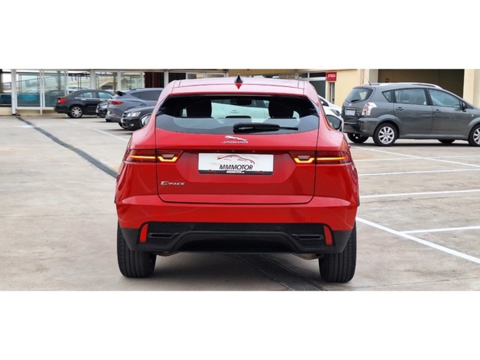 JaguarE-PACE 2.0D R-Dynamic S 4WD Auto 120 kW (163 CV) Vehículo usado en Barcelona - 7 JaguarE-PACE 2.0D R-Dynamic S 4WD Auto 120 kW (163 CV) Vehículo usado en Barcelona - 7
