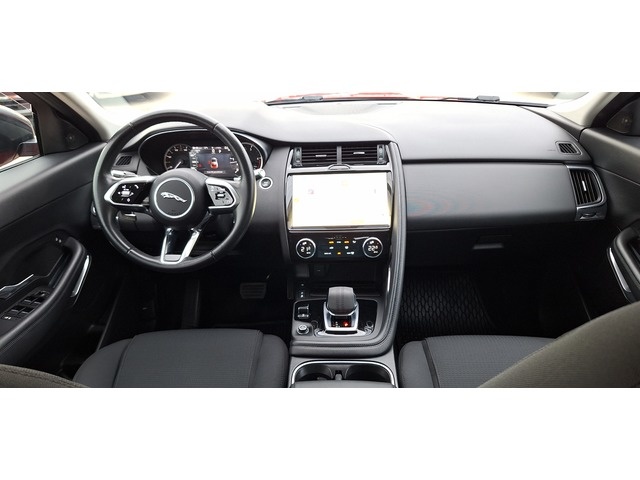 JaguarE-PACE 2.0D R-Dynamic S 4WD Auto 120 kW (163 CV) Vehículo usado en Barcelona - 11 JaguarE-PACE 2.0D R-Dynamic S 4WD Auto 120 kW (163 CV) Vehículo usado en Barcelona - 11