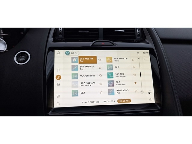 JaguarE-PACE 2.0D R-Dynamic S 4WD Auto 120 kW (163 CV) Vehículo usado en Barcelona - 20