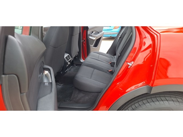 JaguarE-PACE 2.0D R-Dynamic S 4WD Auto 120 kW (163 CV) Vehículo usado en Barcelona - 32 JaguarE-PACE 2.0D R-Dynamic S 4WD Auto 120 kW (163 CV) Vehículo usado en Barcelona - 32