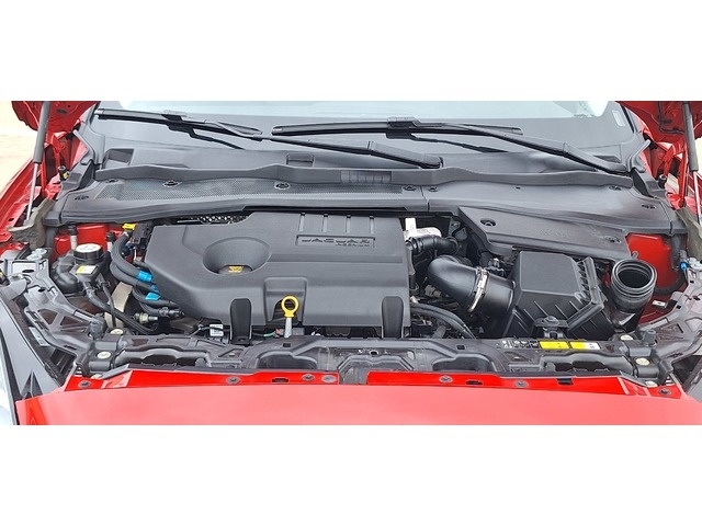 JaguarE-PACE 2.0D R-Dynamic S 4WD Auto 120 kW (163 CV) Vehículo usado en Barcelona - 35