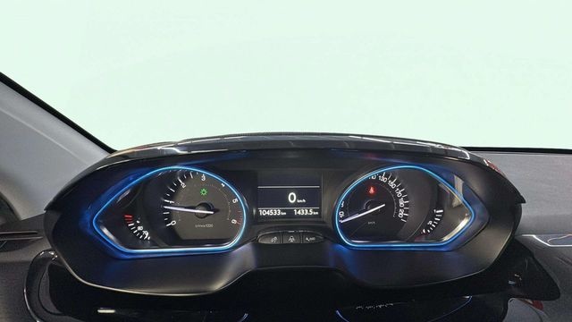 Peugeot2008 BlueHDi 100 S&S Allure 74 kW (100 CV) Vehículo usado en Barcelona - 17