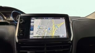 Peugeot 2008 BlueHDi 100 S&S Allure 74 kW (100 CV)