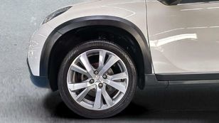 Peugeot 2008 BlueHDi 100 S&S Allure 74 kW (100 CV) Peugeot 2008 BlueHDi 100 S&S Allure 74 kW (100 CV)