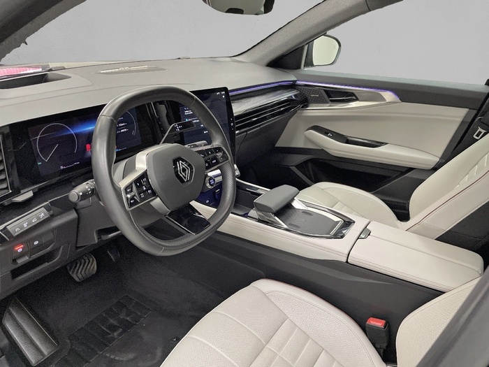 Renault Espace E-Tech 200 full hybrid Iconic 147 kW (200 CV) - 4 Renault Espace E-Tech 200 full hybrid Iconic 147 kW (200 CV) - 4