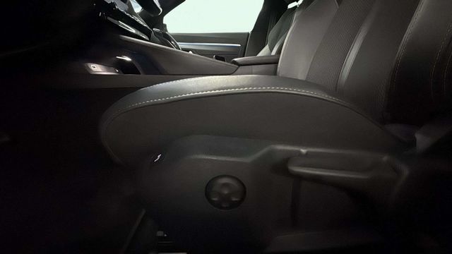 Peugeot508 SW BlueHDi 130 S&S GT EAT8 96 kW (130 CV) Vehículo usado en Barcelona - 24