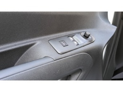 Opel Combo Cargo 1.6 TD Express XL H1 1000kg 74 kW (100 CV) Opel Combo Cargo 1.6 TD Express XL H1 1000kg 74 kW (100 CV)