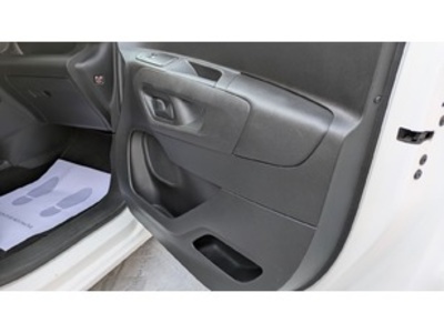 Opel Combo Cargo 1.6 TD Express XL H1 1000kg 74 kW (100 CV) Opel Combo Cargo 1.6 TD Express XL H1 1000kg 74 kW (100 CV)