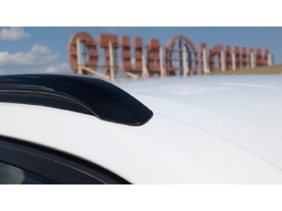 Peugeot 2008 BlueHDi 110 Allure 81 kW (110 CV) Peugeot 2008 BlueHDi 110 Allure 81 kW (110 CV)