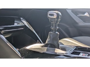 Peugeot 2008 BlueHDi 110 Allure 81 kW (110 CV)