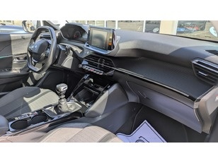 Peugeot 2008 BlueHDi 110 Allure 81 kW (110 CV)