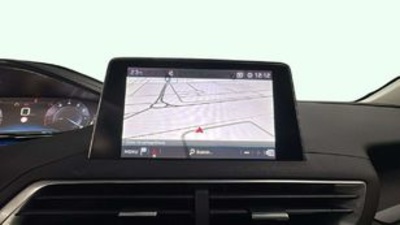 Peugeot 3008 PureTech 130 S&S Active 96 kW (130 CV) Peugeot 3008 PureTech 130 S&S Active 96 kW (130 CV)