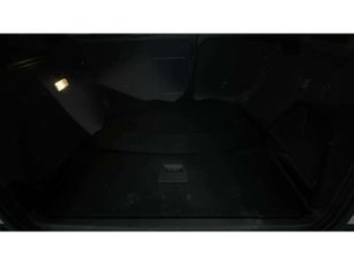 Peugeot 3008 PureTech 130 S&S Active 96 kW (130 CV) Peugeot 3008 PureTech 130 S&S Active 96 kW (130 CV)