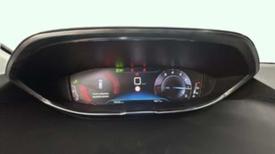 Peugeot 3008 PureTech 130 S&S Active 96 kW (130 CV) Peugeot 3008 PureTech 130 S&S Active 96 kW (130 CV)