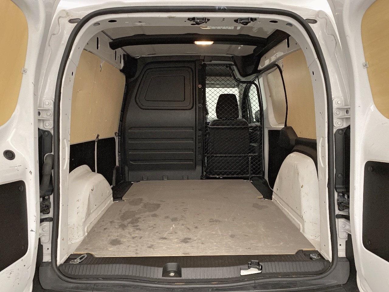 Renault Kangoo Furgon Ábrete Sésamo por Renault dCi 70 kW (95 CV) - 12