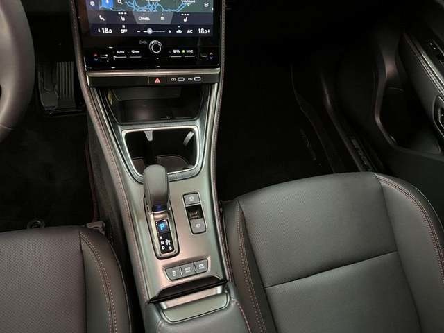 Lexus LBX 1.5 HEV Emotion+ 100 kW (136 CV) Vehículo usado en Madrid - 22