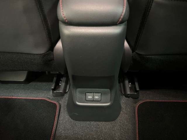 Lexus LBX 1.5 HEV Emotion+ 100 kW (136 CV) Vehículo usado en Madrid - 31