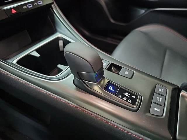 Lexus LBX 1.5 HEV Elegant Plus Black 100 kW (136 CV) Vehículo usado en Madrid - 23 Lexus LBX 1.5 HEV Elegant Plus Black 100 kW (136 CV) Vehículo usado en Madrid - 23