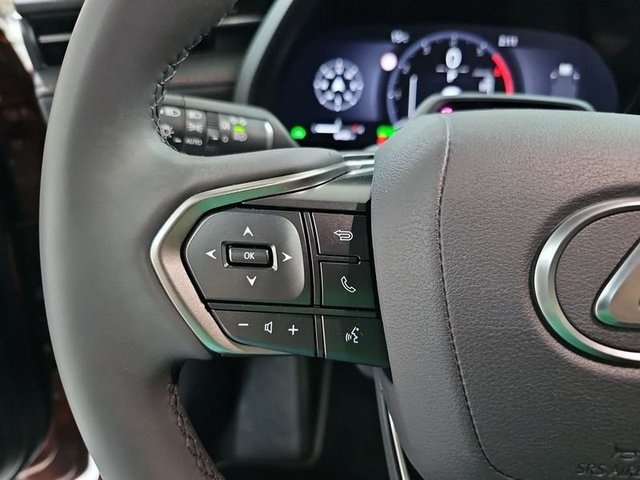 Lexus LBX 1.5 HEV Elegant Plus Black 100 kW (136 CV) Vehículo usado en Madrid - 12 Lexus LBX 1.5 HEV Elegant Plus Black 100 kW (136 CV) Vehículo usado en Madrid - 12