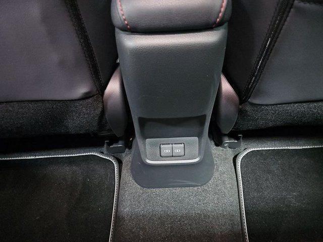 Lexus LBX 1.5 HEV Elegant Plus Black 100 kW (136 CV) Vehículo usado en Madrid - 25 Lexus LBX 1.5 HEV Elegant Plus Black 100 kW (136 CV) Vehículo usado en Madrid - 25