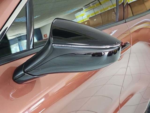 Lexus LBX 1.5 HEV Elegant Plus Black 100 kW (136 CV) Vehículo usado en Madrid - 34