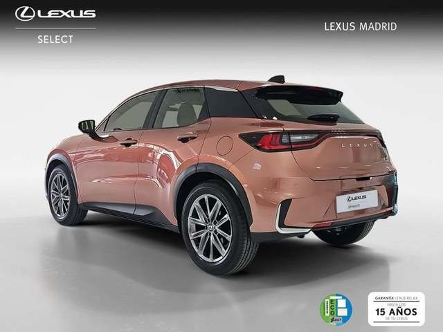 Lexus LBX 1.5 HEV Elegant Plus Black 100 kW (136 CV) Vehículo usado en Madrid - 4