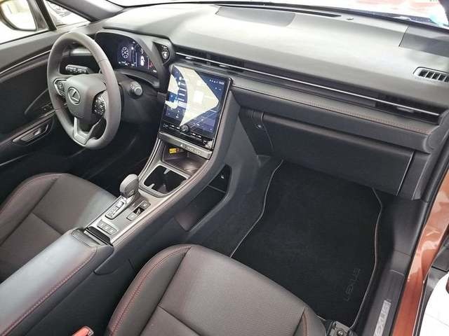 Lexus LBX 1.5 HEV Elegant Plus Black 100 kW (136 CV) Vehículo usado en Madrid - 8