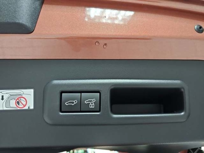 Lexus LBX 1.5 HEV Elegant Plus Black 100 kW (136 CV) Vehículo usado en Madrid - 38 Lexus LBX 1.5 HEV Elegant Plus Black 100 kW (136 CV) Vehículo usado en Madrid - 38