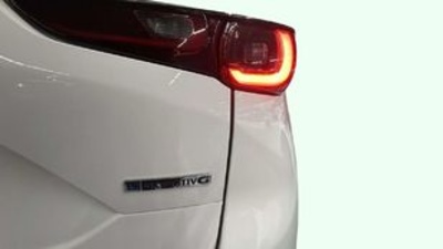Mazda CX-5 2.0 MHEV Center-Line Plus 121 kW (165 CV) Mazda CX-5 2.0 MHEV Center-Line Plus 121 kW (165 CV)