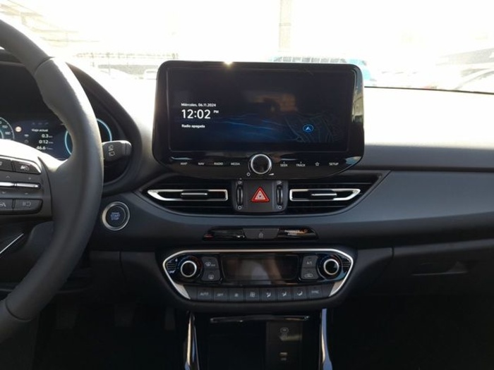 Hyundai i30 1.0 T-GDi 48V Smart 74 kW (100 CV) Vehículo usado en Las Palmas - 10 Hyundai i30 1.0 T-GDi 48V Smart 74 kW (100 CV) Vehículo usado en Las Palmas - 10