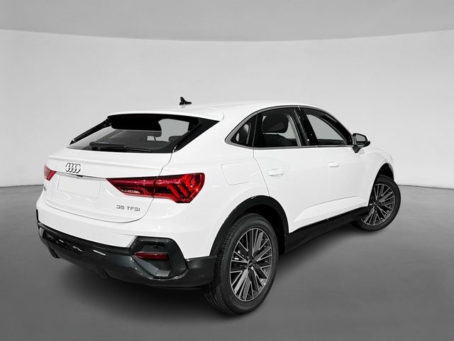 Audi Q3 Sportback Edition 35 TFSI 110 kW (150 CV) Vehículo usado en Las Palmas - 2