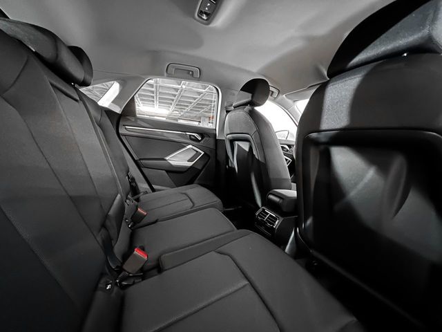 Audi Q3 Sportback Edition 35 TFSI 110 kW (150 CV) Vehículo usado en Las Palmas - 9