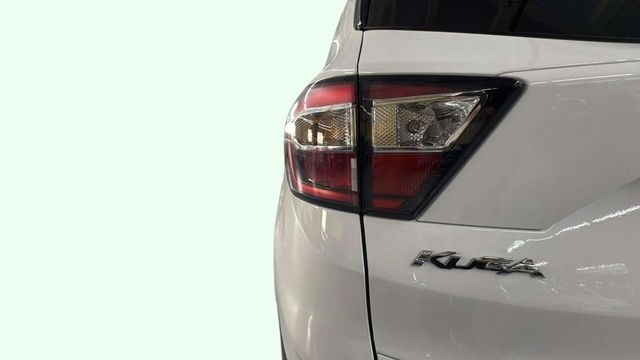 FordKuga 1.5 EcoBoost Trend 4x2 88 kW (120 CV) Vehículo usado en Barcelona - 19