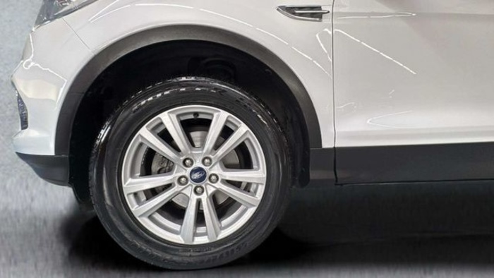 FordKuga 1.5 EcoBoost Trend 4x2 88 kW (120 CV) Vehículo usado en Barcelona - 20 FordKuga 1.5 EcoBoost Trend 4x2 88 kW (120 CV) Vehículo usado en Barcelona - 20