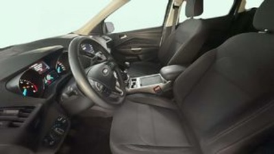 Ford Kuga 1.5 EcoBoost Trend 4x2 88 kW (120 CV) Ford Kuga 1.5 EcoBoost Trend 4x2 88 kW (120 CV)