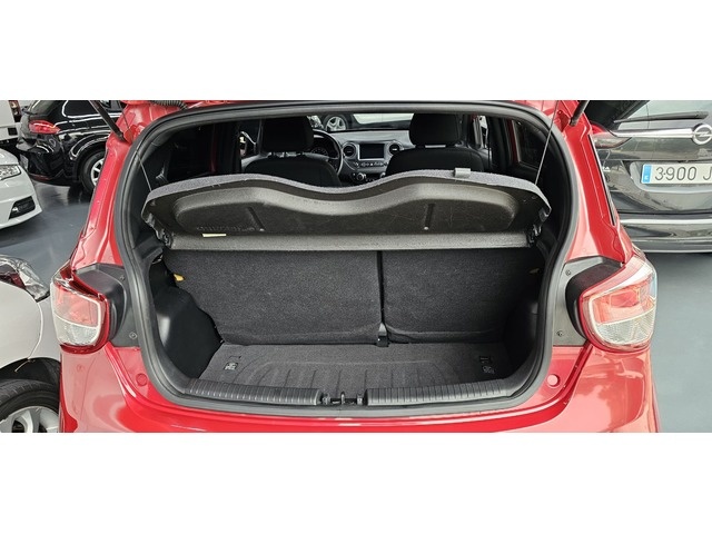 Hyundaii10 1.2 Go ! Plus 64 kW (87 CV) Vehículo usado en Barcelona - 16