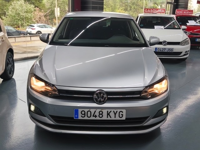 VolkswagenPolo Advance 1.0 TSI 70 kW (95 CV) Vehículo usado en Barcelona - 2 VolkswagenPolo Advance 1.0 TSI 70 kW (95 CV) Vehículo usado en Barcelona - 2