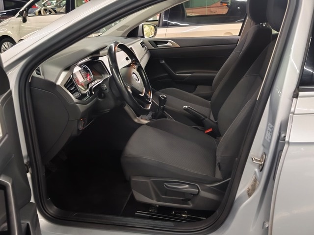 VolkswagenPolo Advance 1.0 TSI 70 kW (95 CV) Vehículo usado en Barcelona - 8 VolkswagenPolo Advance 1.0 TSI 70 kW (95 CV) Vehículo usado en Barcelona - 8