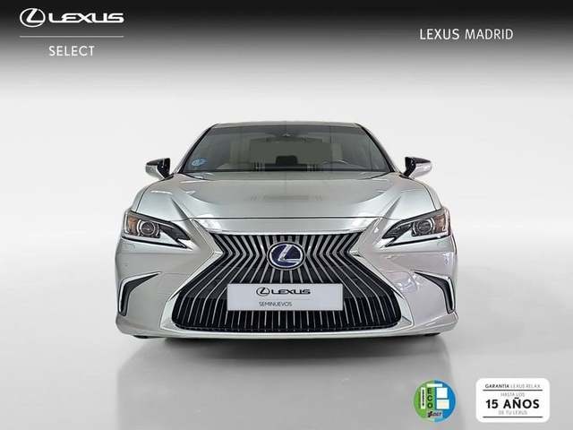 Lexus ES 300h Business 160 kW (218 CV) Vehículo usado en Madrid - 2
