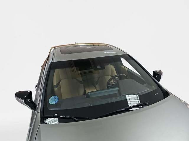 Lexus ES 300h Business 160 kW (218 CV) Vehículo usado en Madrid - 6