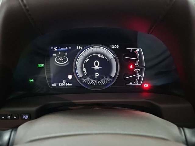 Lexus ES 300h Business 160 kW (218 CV) Vehículo usado en Madrid - 14