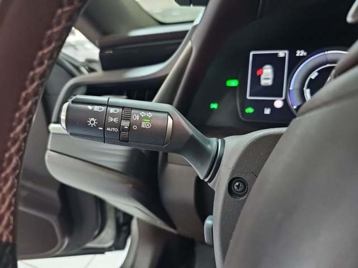 Lexus ES 300h Business 160 kW (218 CV) Vehículo usado en Madrid - 18 Lexus ES 300h Business 160 kW (218 CV) Vehículo usado en Madrid - 18